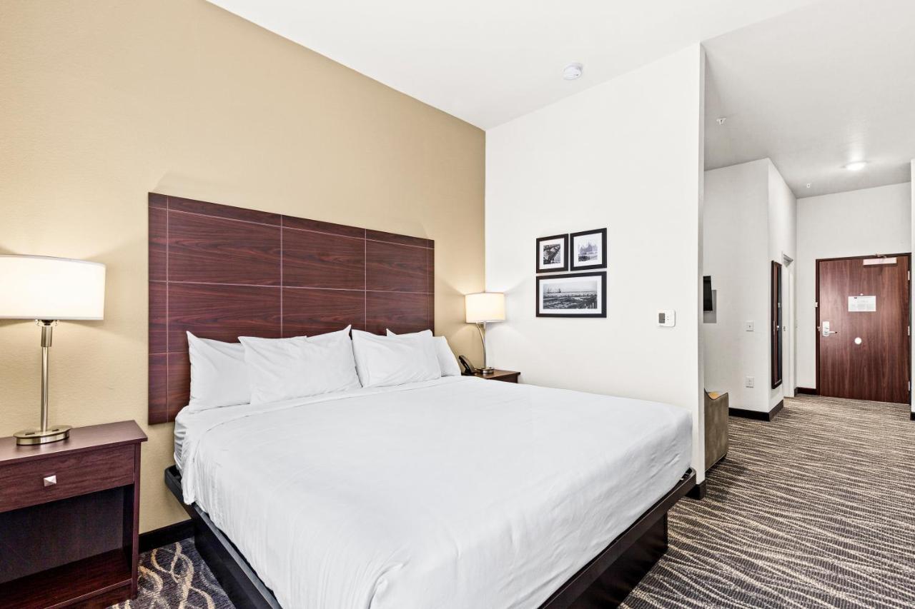 Cobblestone Hotel & Suites - Ottumwa Екстериор снимка